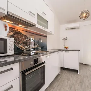  Apartman Maza